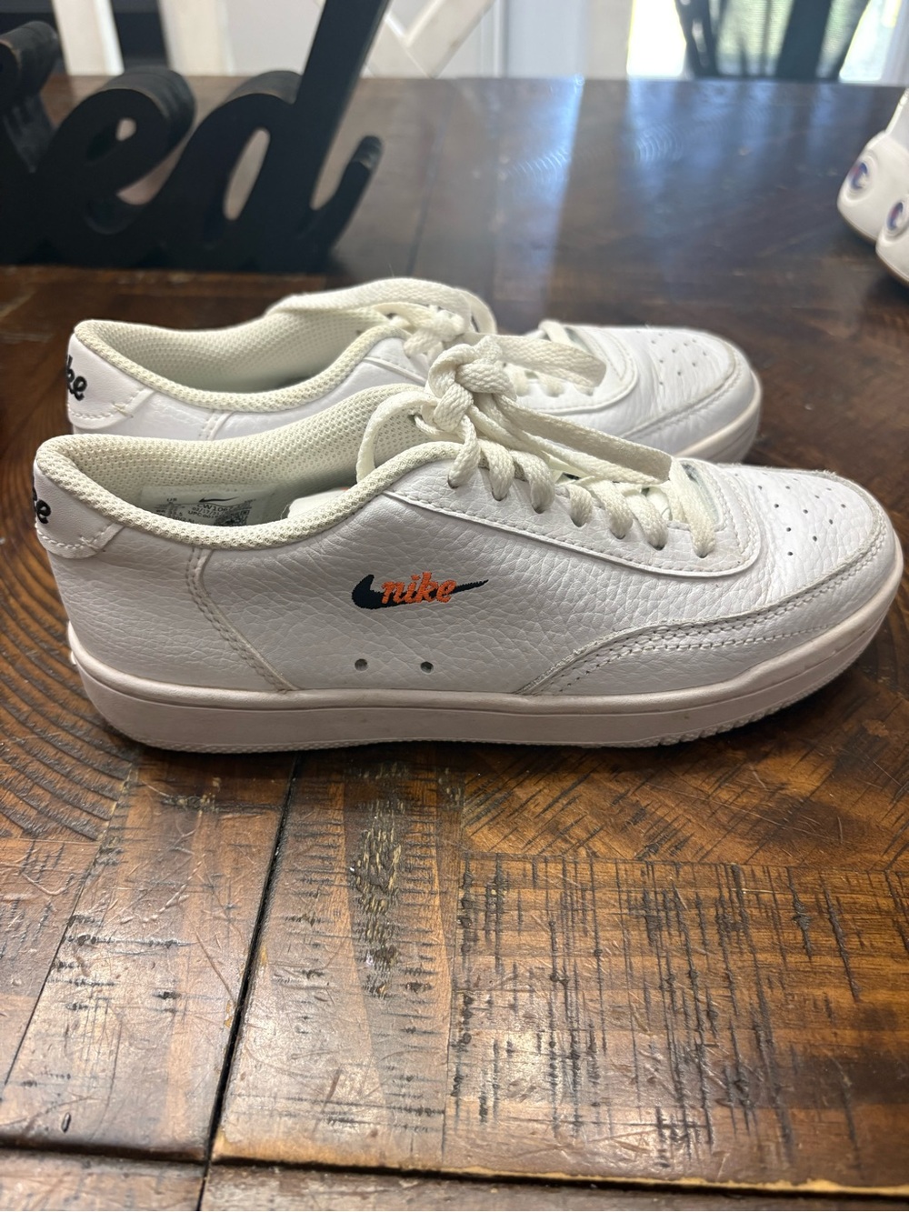 Nike Court Vintage Premium size 5